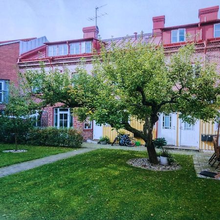 Room, Central Location Halmstad Ngoại thất bức ảnh